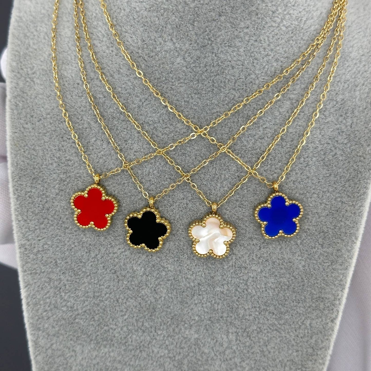 Inara Flower Necklace, 18K Gold Plated Steel